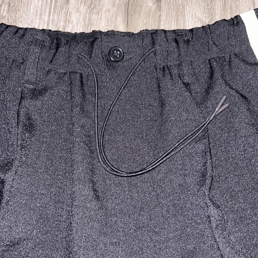 Y-3 men’s CH1 ELEGANT 3 STP SHORTS
